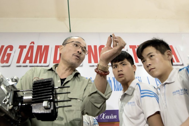 Enterprise is the golden key for Vocational Education